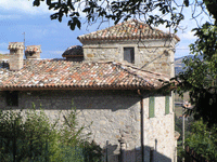 Urzano - antica casa torre della famiglia Bonfanti